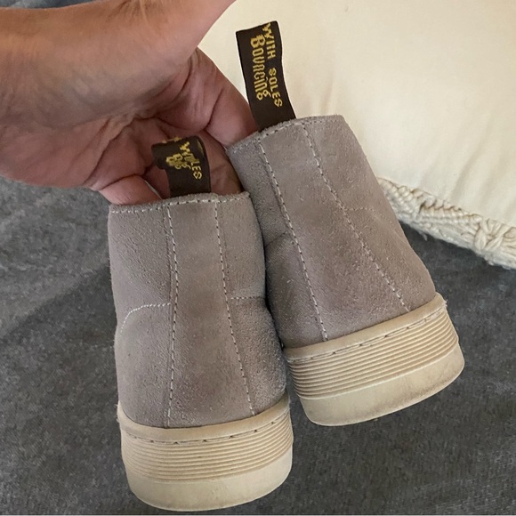 Dr. Martens Men\'s Cabrillo Suede Desert Boots - Gray unisex size M 9 W 10 main image 9